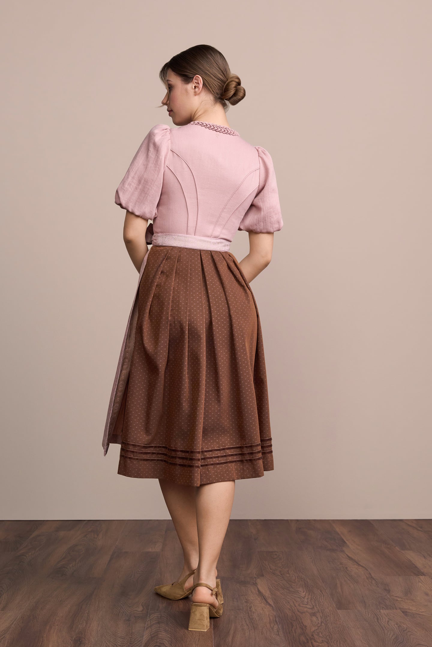 Julia Trentini Valena Dirndl, Rose — 70cm Long
