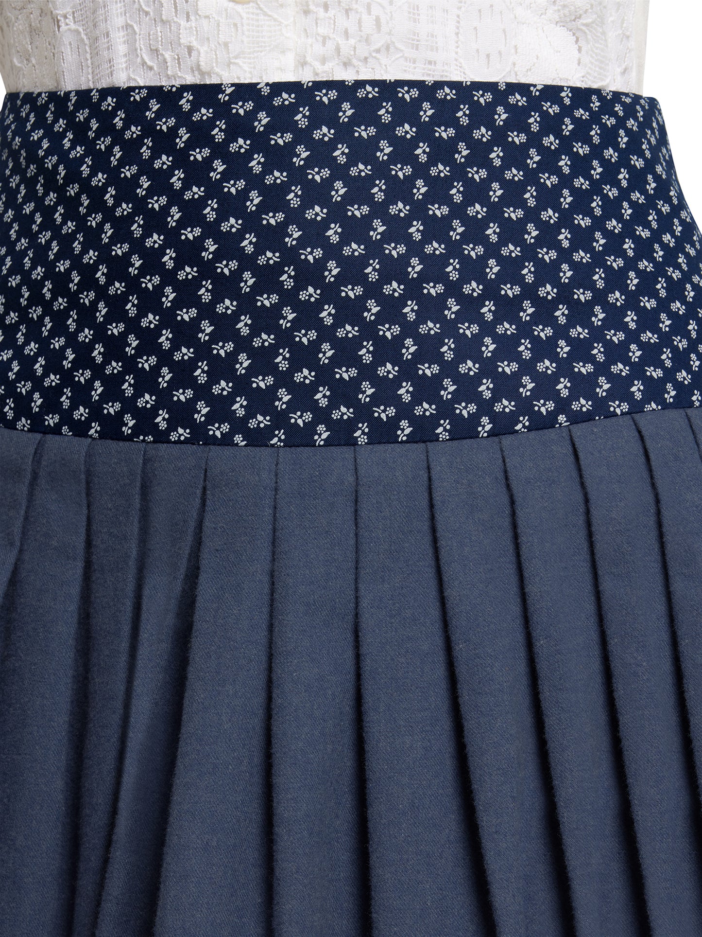 Berwin Traditional Skirt, Navy — 58cm