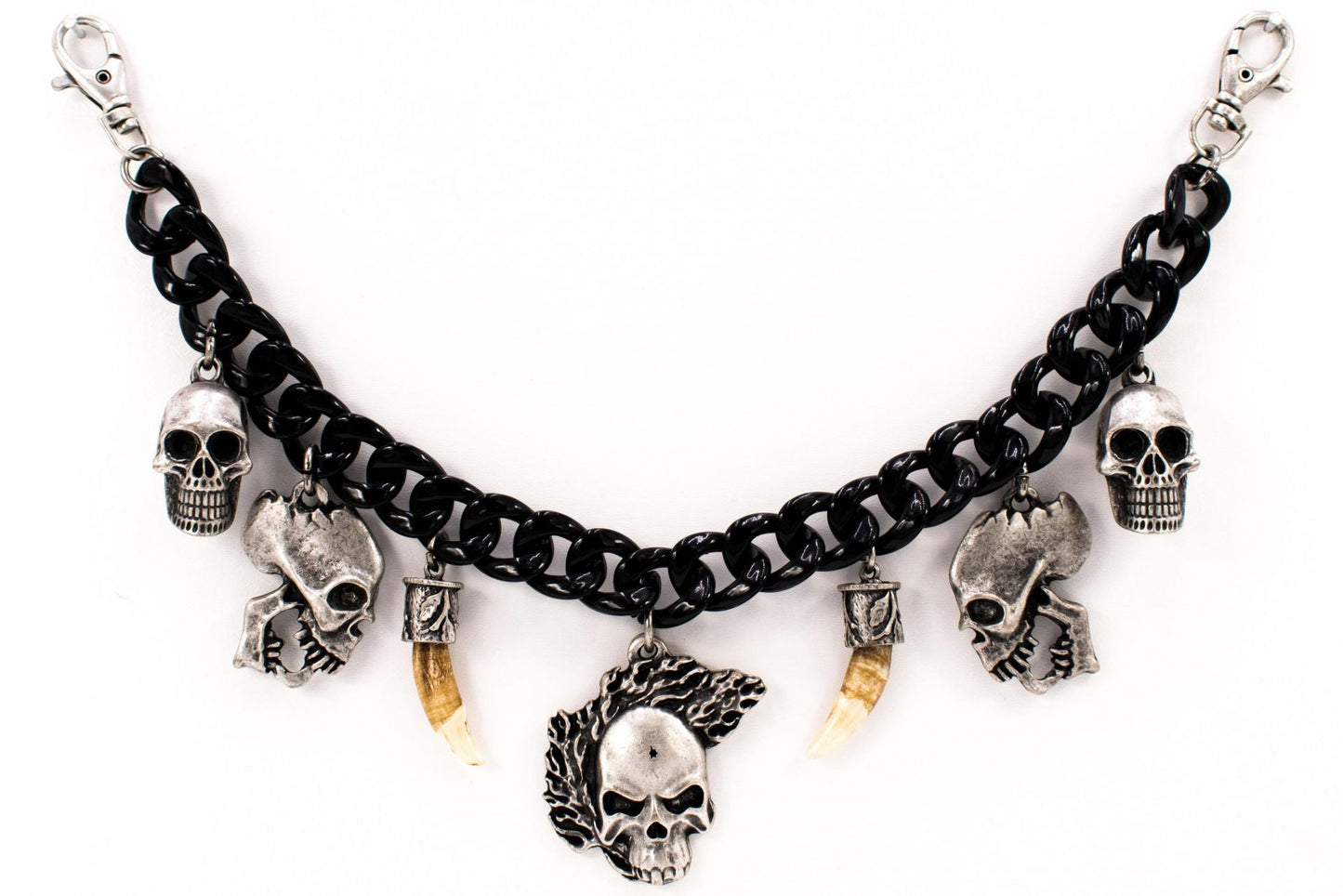 Charivari "Biker" with skulls in black