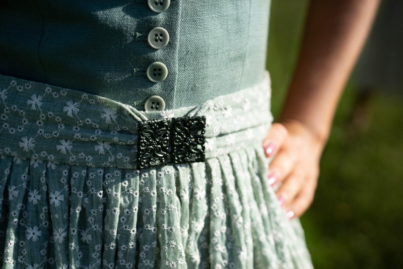 Dirndl with linen top and cotton skirt