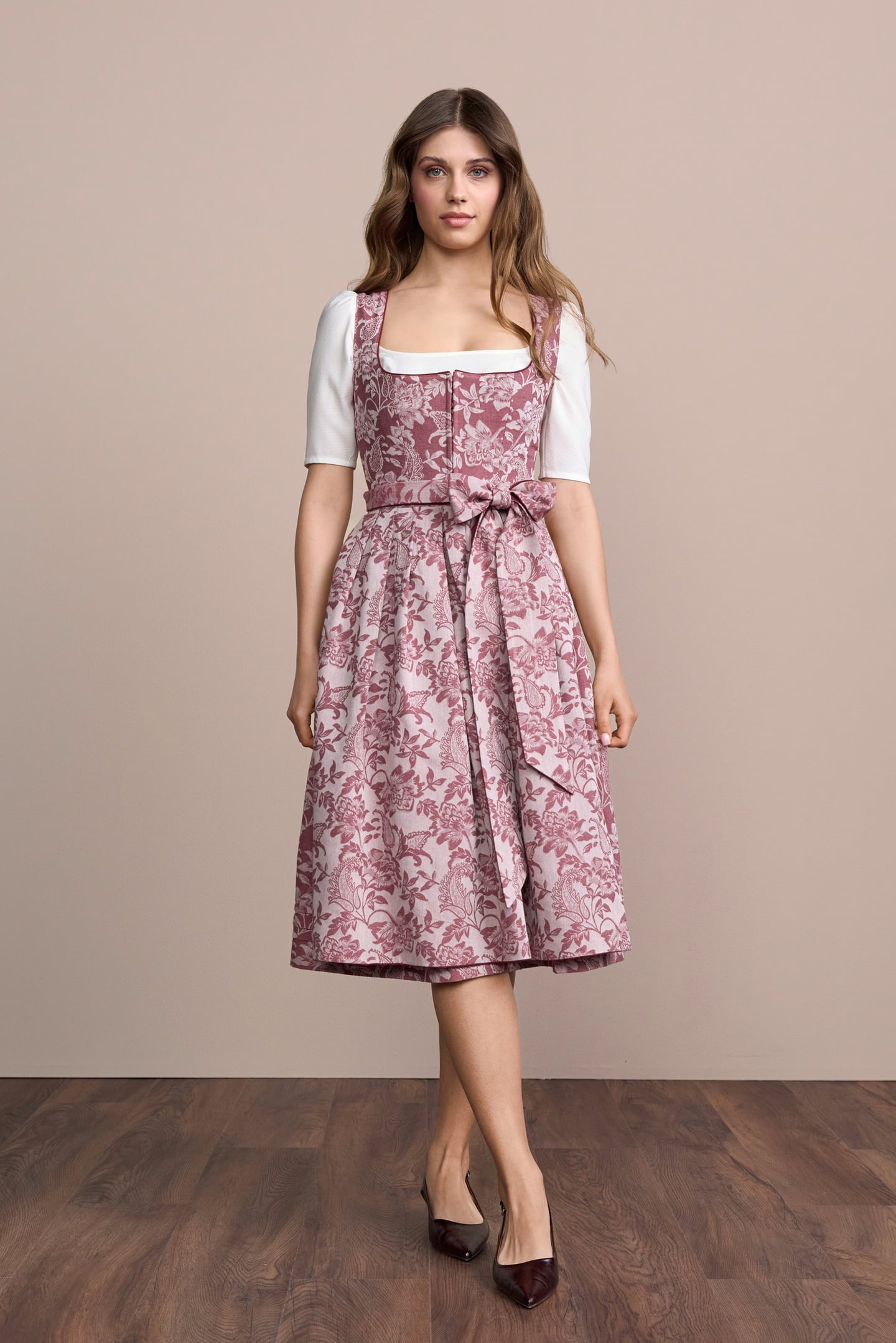 Julia Trentini Virella Dirndl, Red — 70cm Long