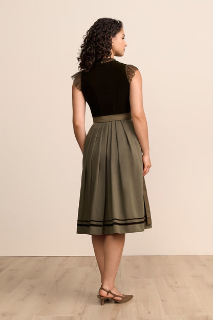 Krüger 'Zephyrae' Velvet Dirndl, Olive — 70cm