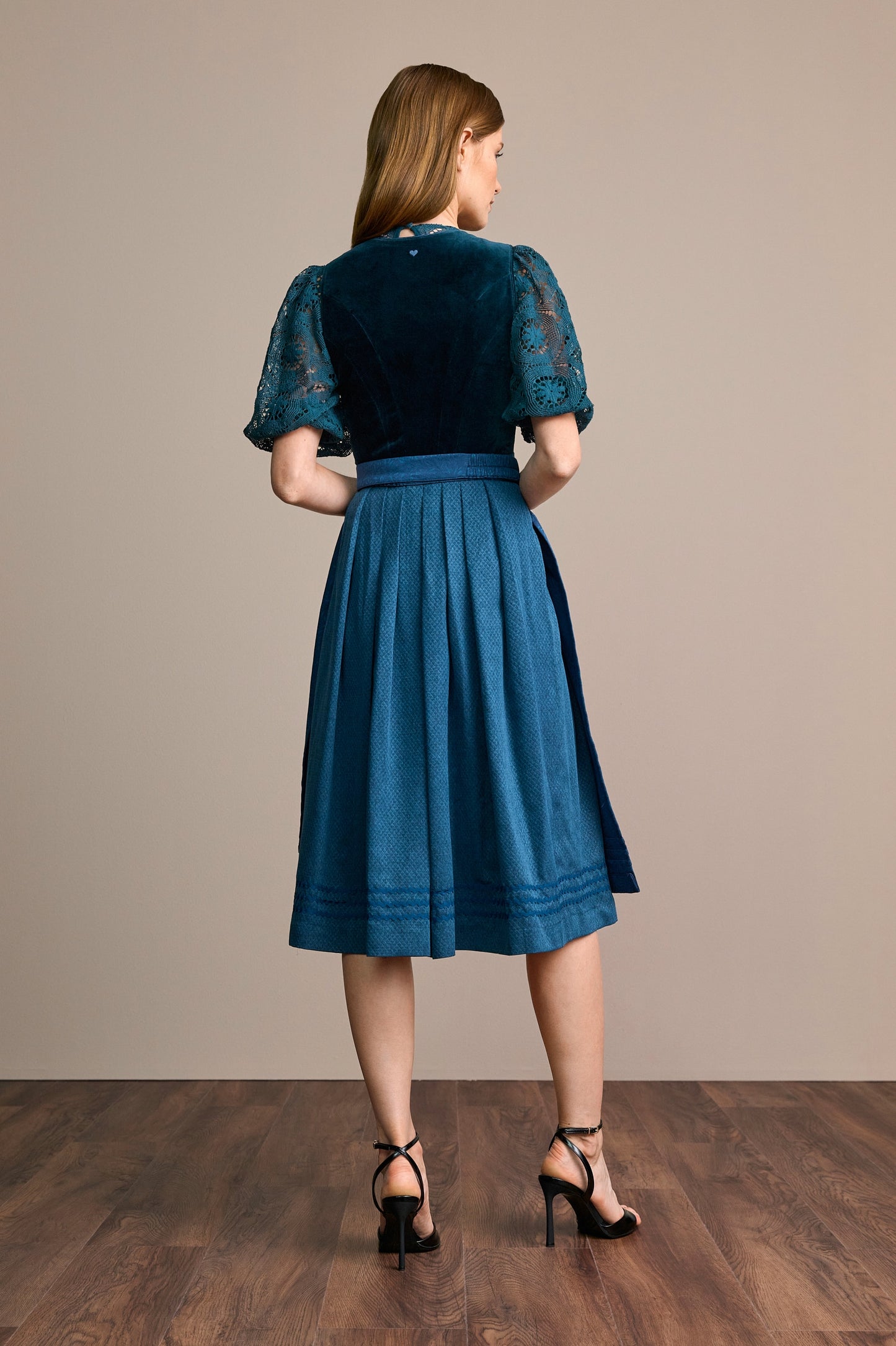Julia Trentini Annelie Dirndl, Blue — 70cm Long