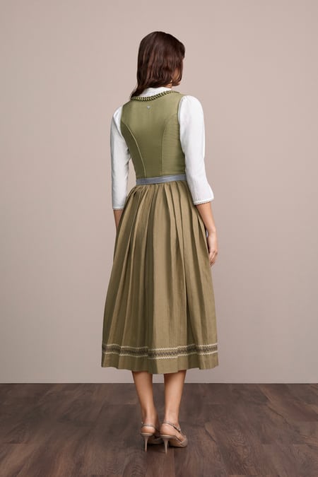 Julia Trentini Christl Dirndl - view 3