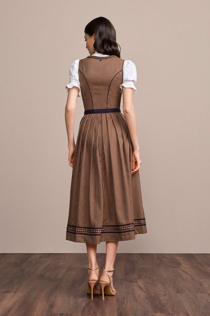 Julia Trentini Leyla maxi dirndl, detail