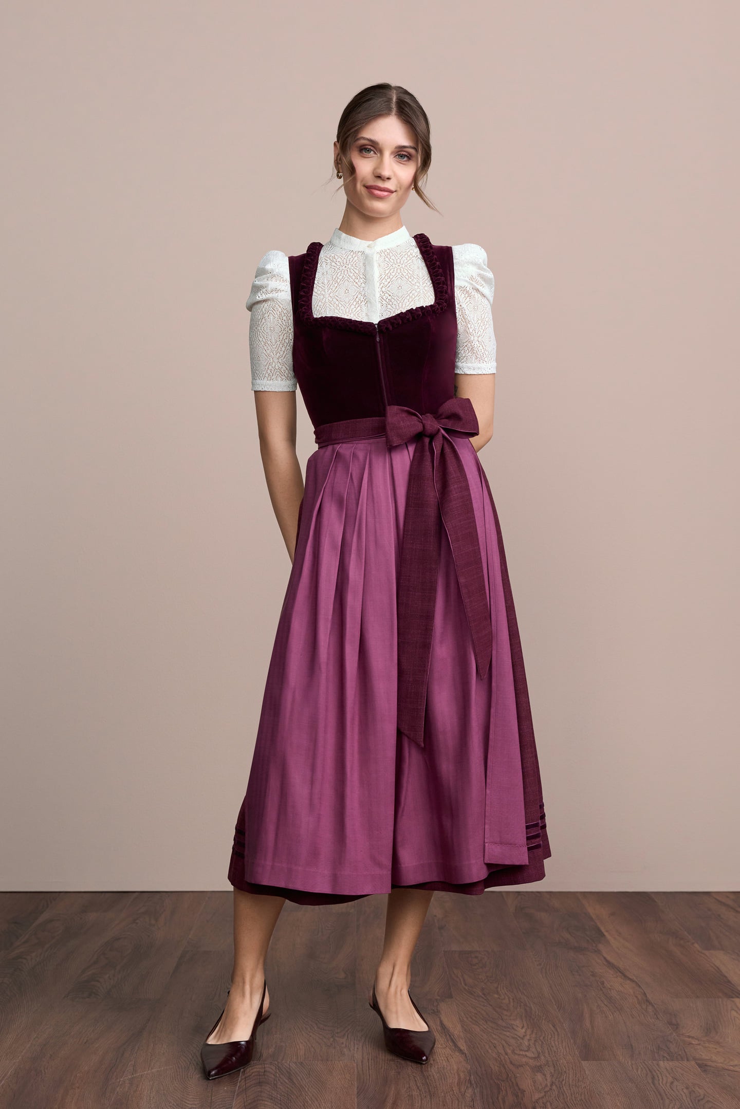 Julia Trentini Aveline Dirndl, Purple — 80cm Maxi