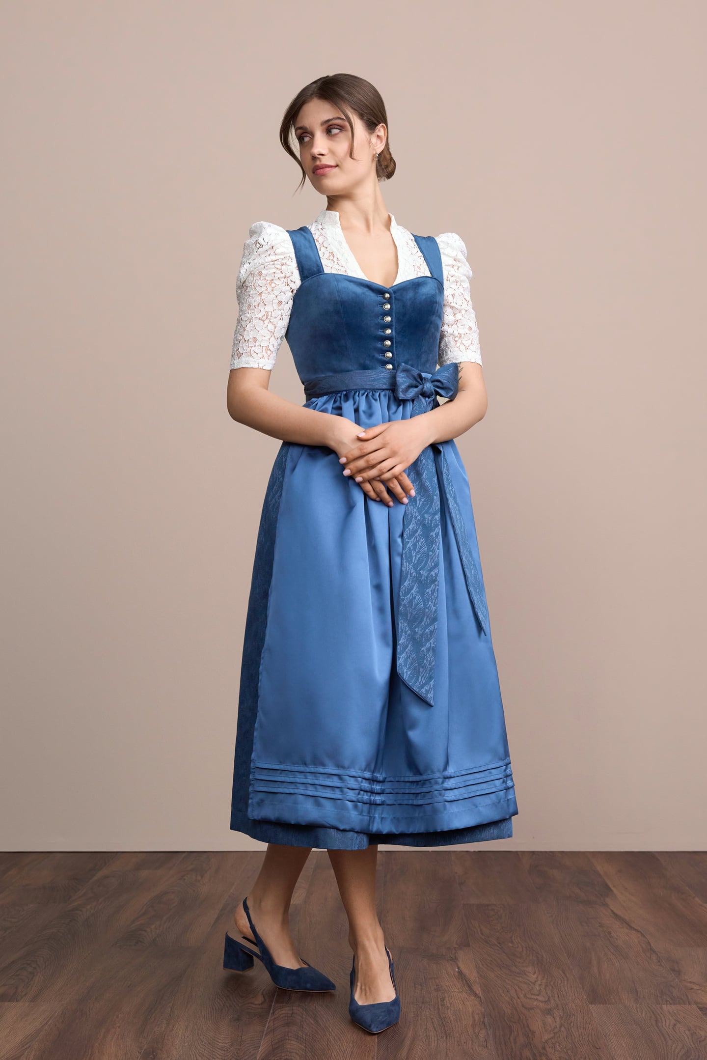 Julia Trentini Elira Dirndl, Blue — 80cm Maxi