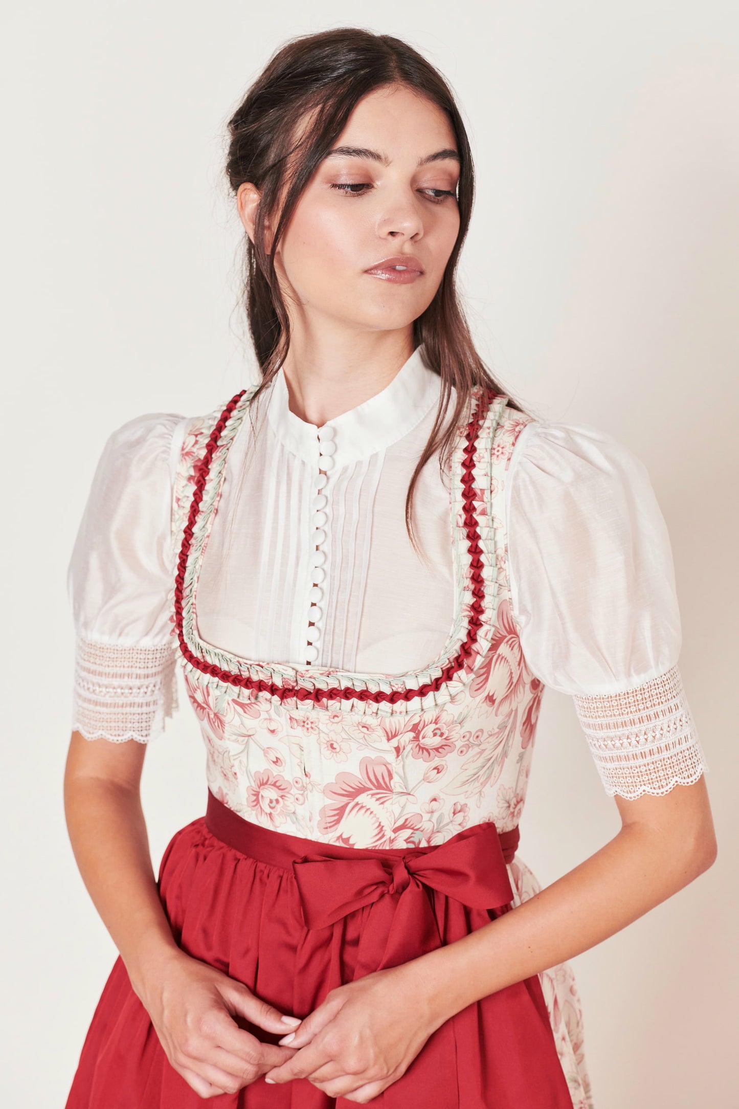 Julia Trentini Chiara Dirndl, Red — 70cm Long