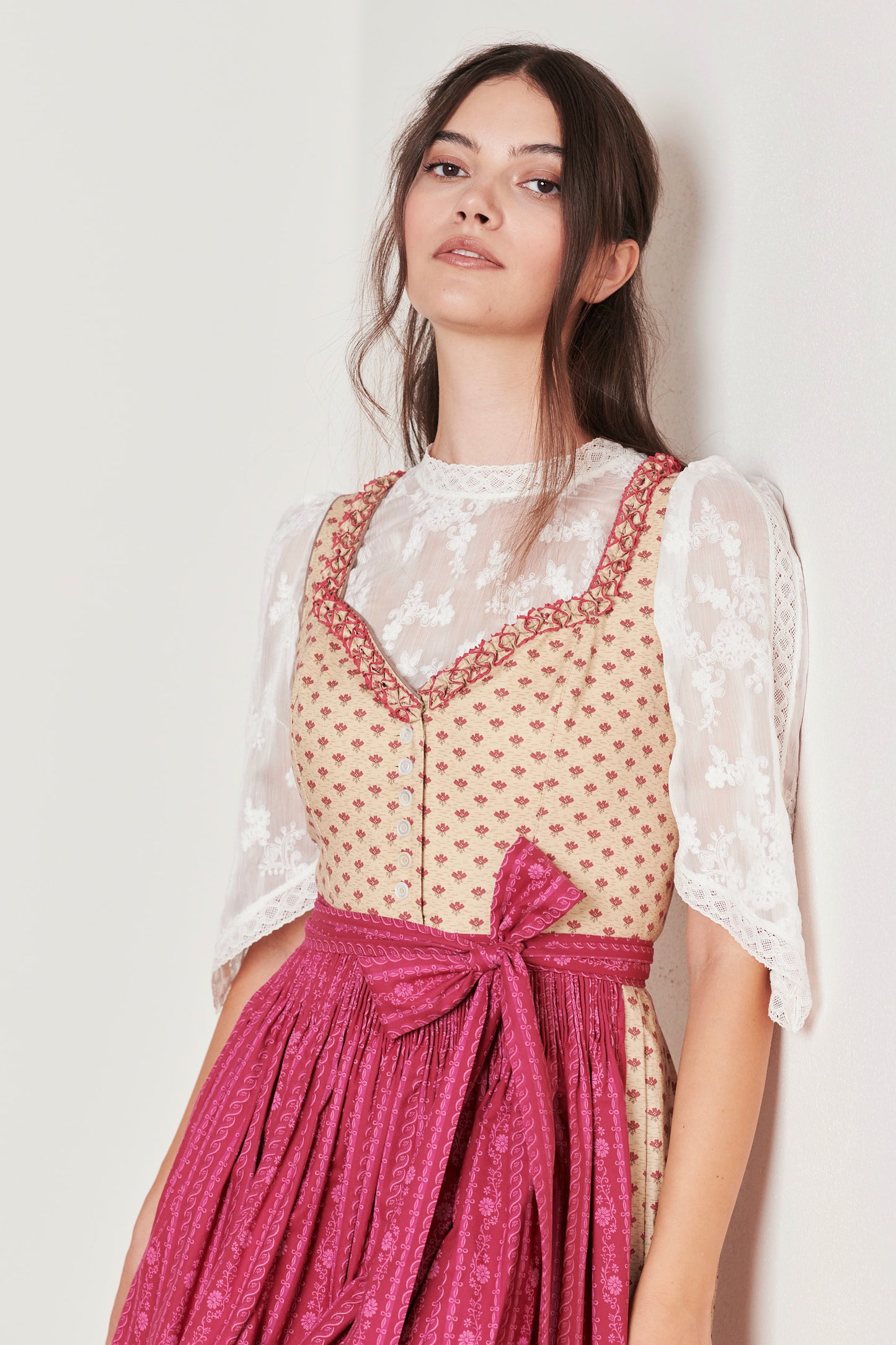 Julia Trentini Madita Dirndl, Beige — 70cm Long
