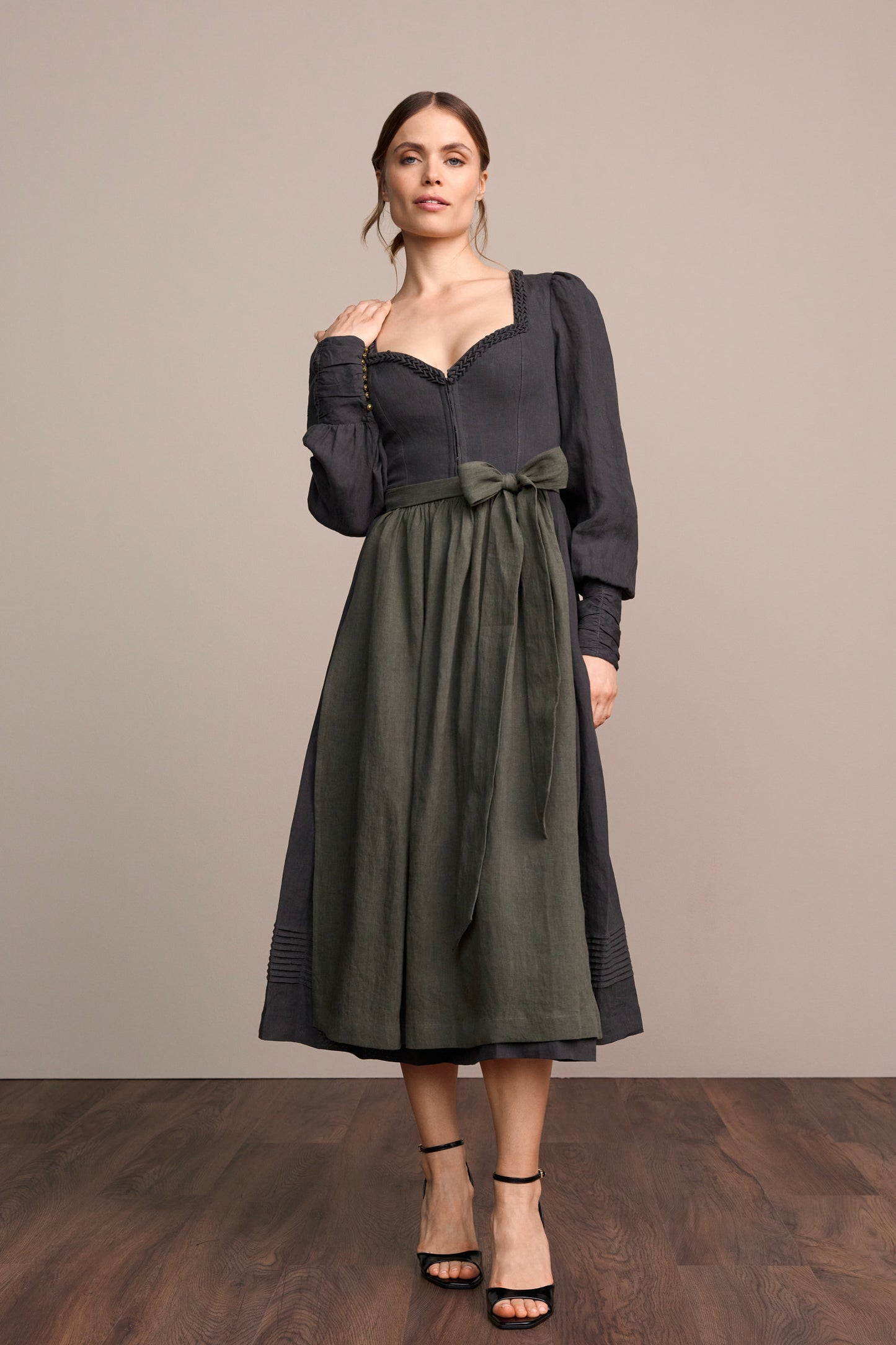 Julia Trentini Fenella maxi dirndl in green, 80cm
