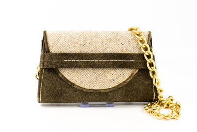 Clutch made of deerskin and tweed