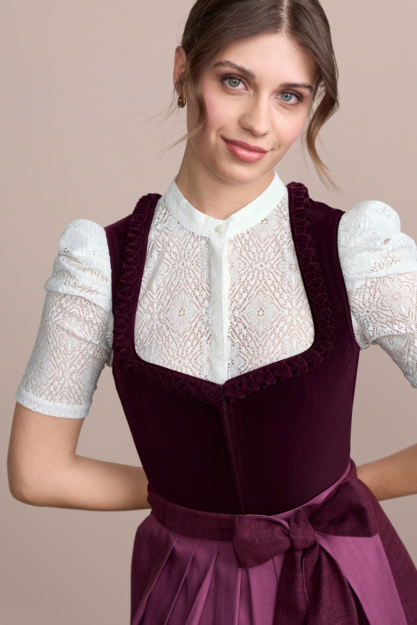 Julia Trentini Aveline Dirndl, Purple — 80cm Maxi