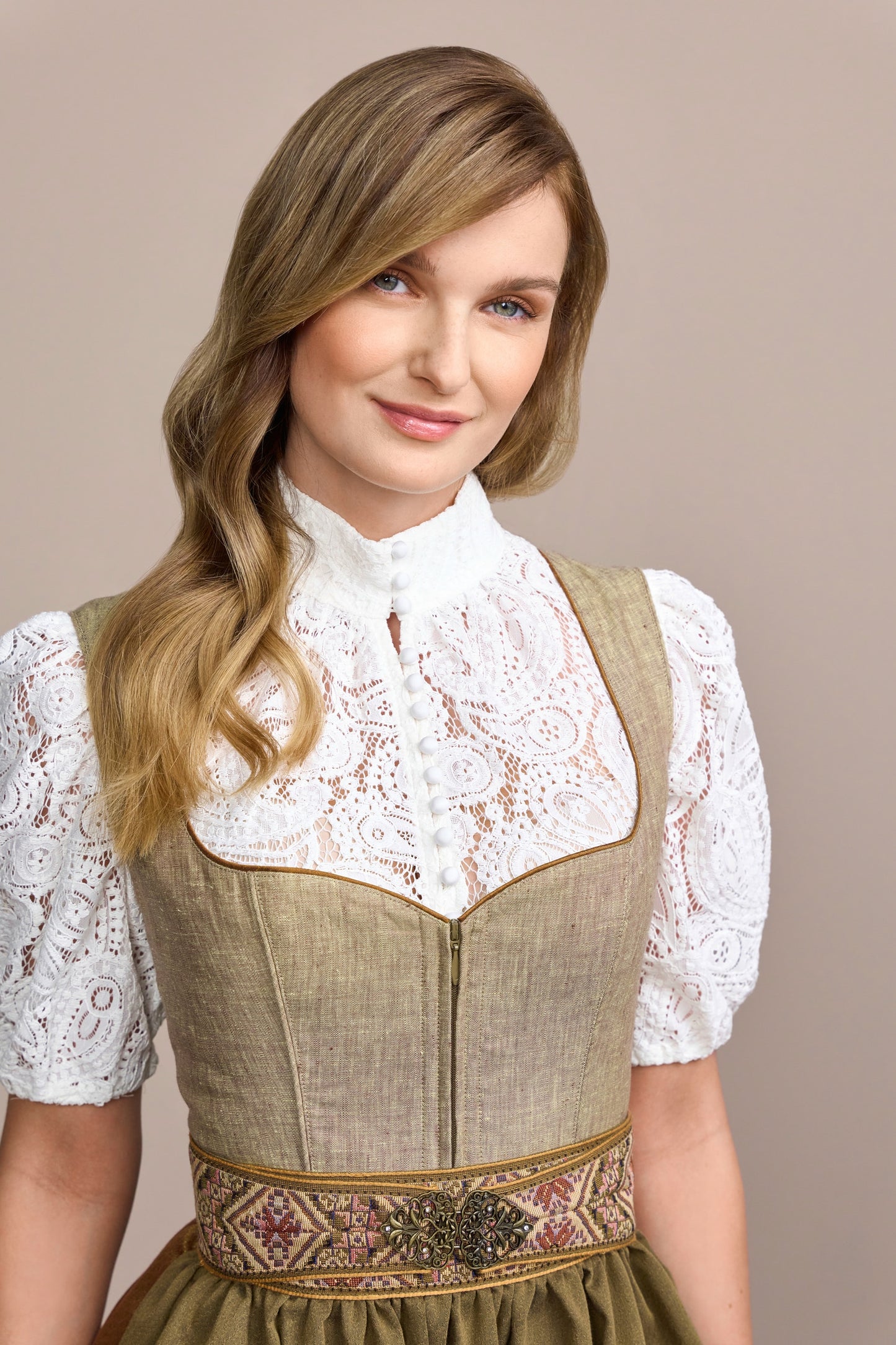 Julia Trentini Leslie maxi dirndl, back view