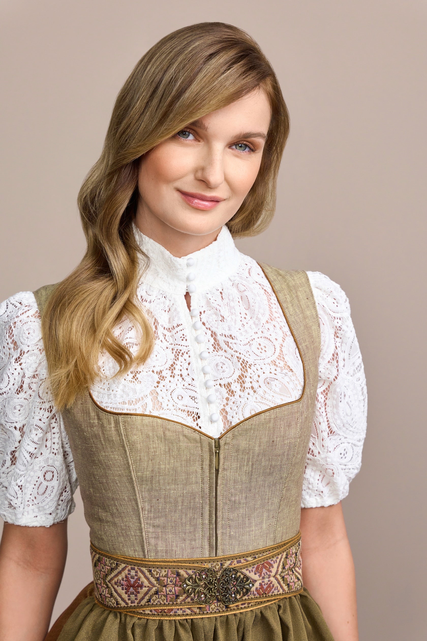 Julia Trentini Leslie maxi dirndl, back view