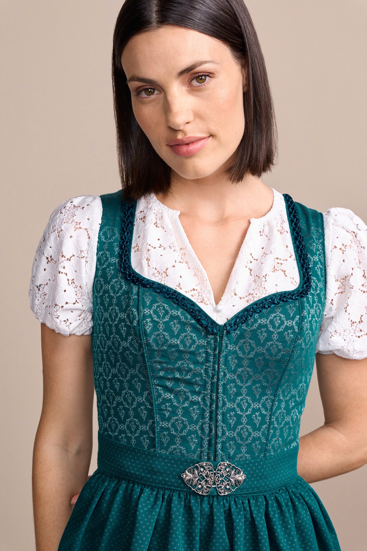 Julia Trentini Klaudia dirndl, back view