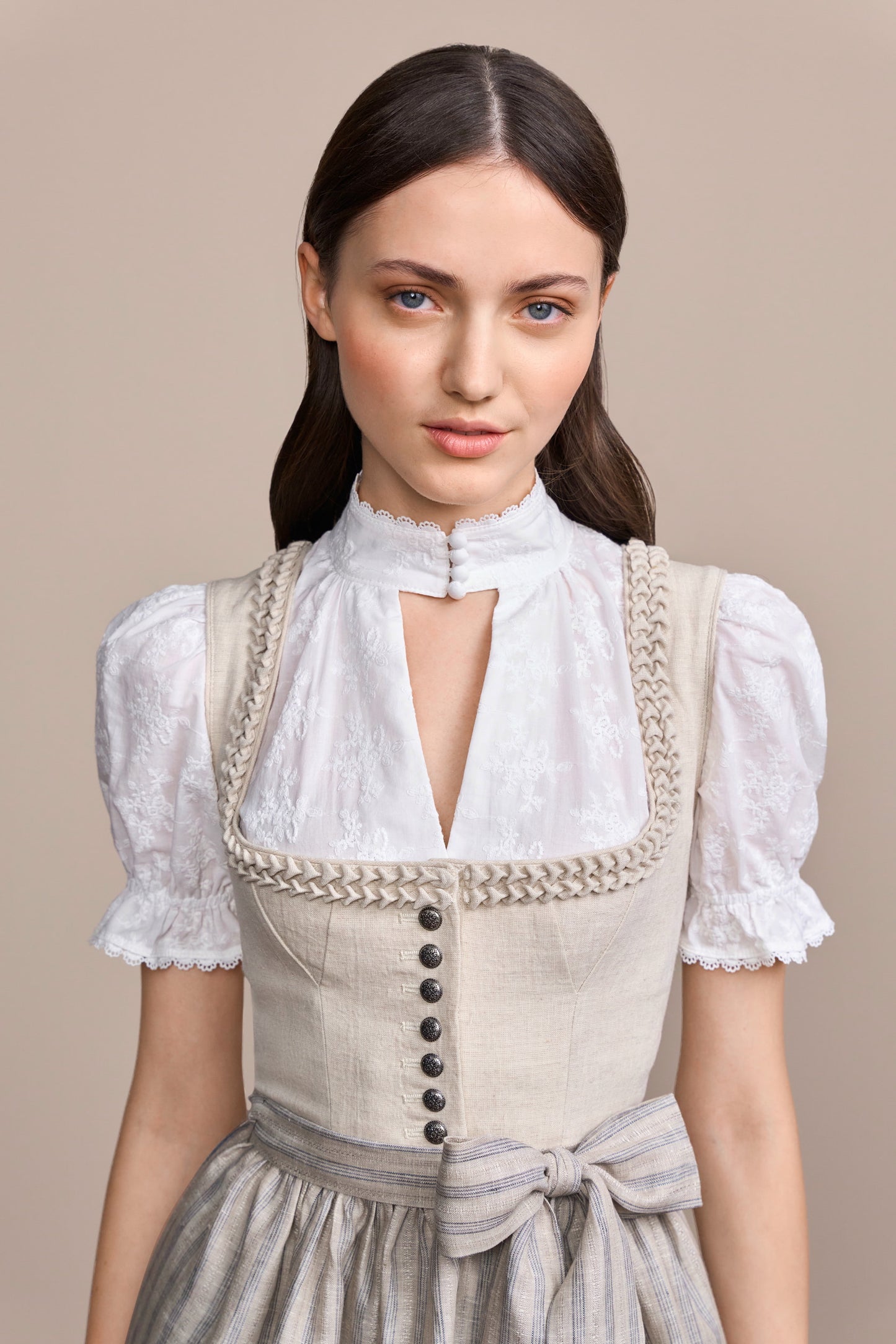 Julia Trentini Erin maxi dirndl, back view