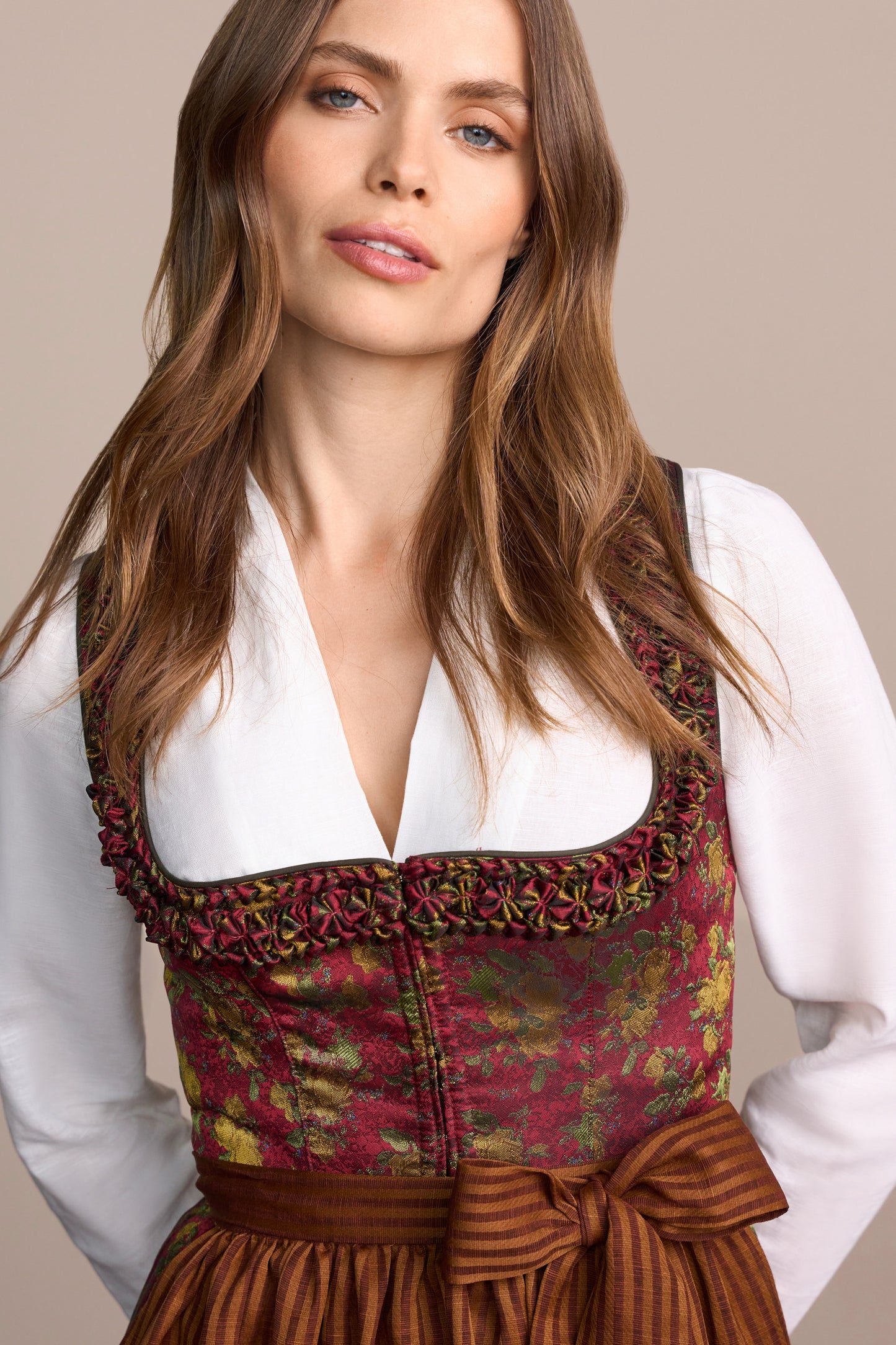 Julia Trentini Vanessa maxi dirndl, back view