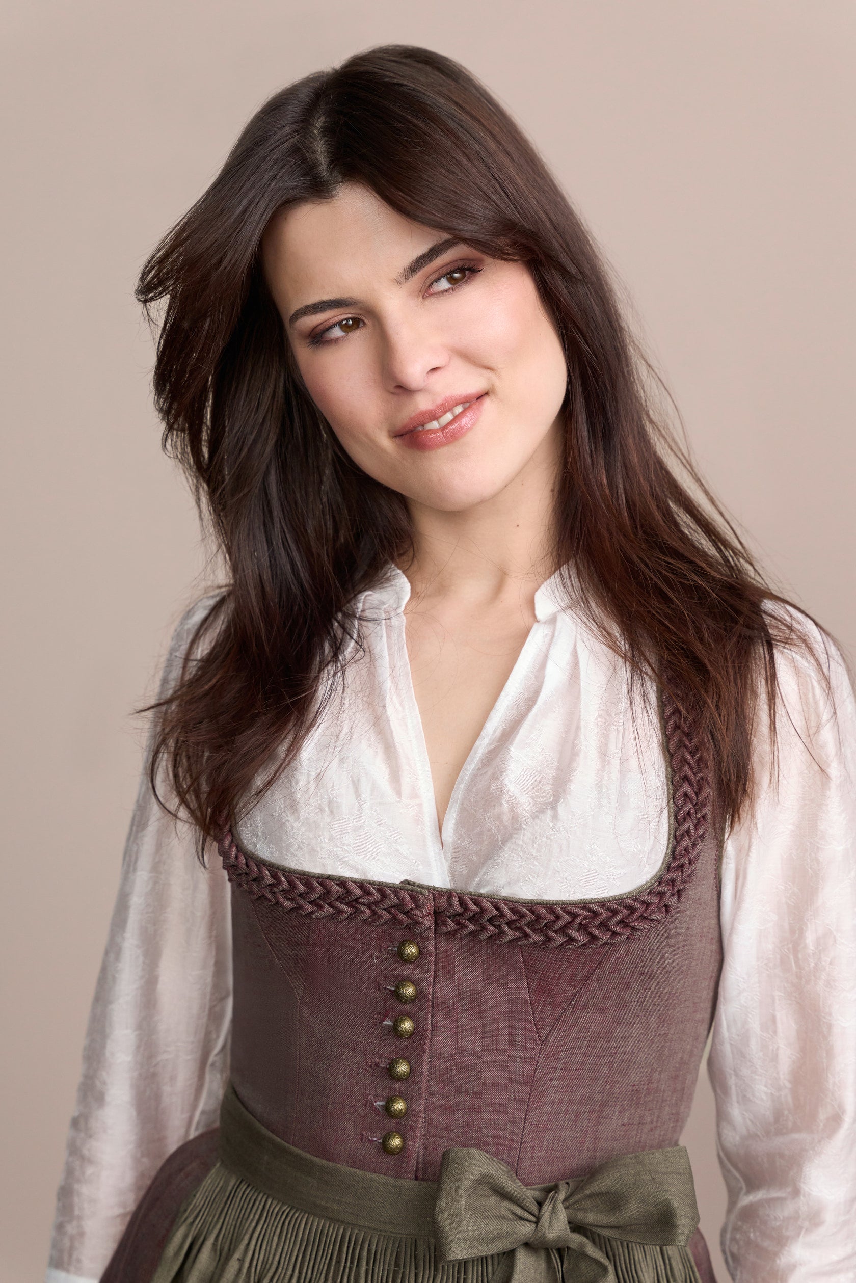 Julia Trentini Yelina maxi dirndl, back view