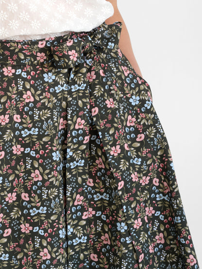 Berwin Traditional Skirt, Olive Green — 75cm