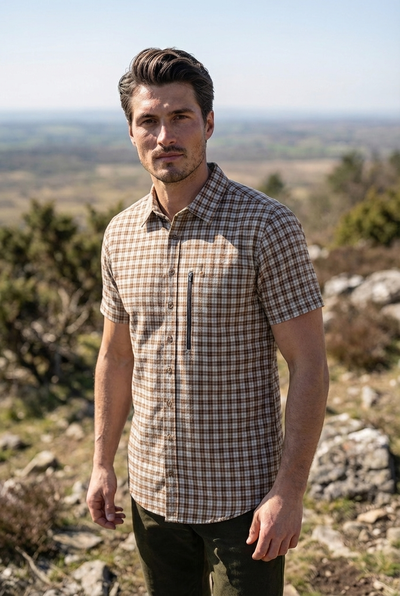 Tom Collins Men's Short-Sleeve Outdoor Shirt — Check with Zip Pocket